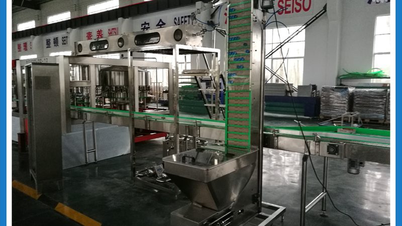 中央厨房设备投入，为什么预算总比预期高出一截